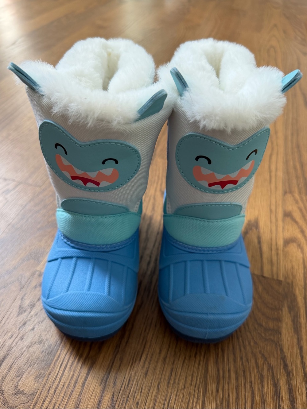 Cat & Jack Frankie Yeti Winter Boots, toddler size 8